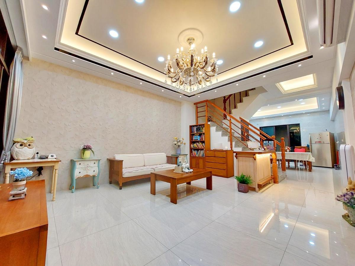Ferienwohnung Loyo Royalty Donggang Exterior foto